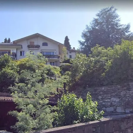 La Finestra Sul - In Con Vista E Posto Auto Coperto Apartment Stresa